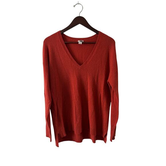 Halogen Sweaters - Halogen 100% Cashmere Red V-neck Sweater